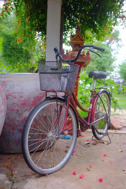 Red House Koh Dach Exterior foto